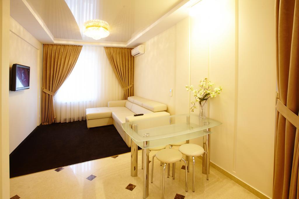 Central Park Apartments 基希讷乌 客房 照片